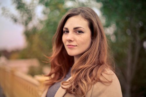 Was tun gegen fettige Haare? Tipps und Tricks