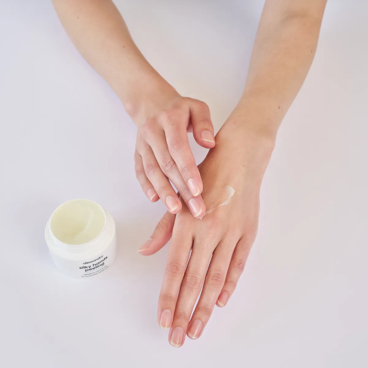 Alessandro Silky Hands Peeling